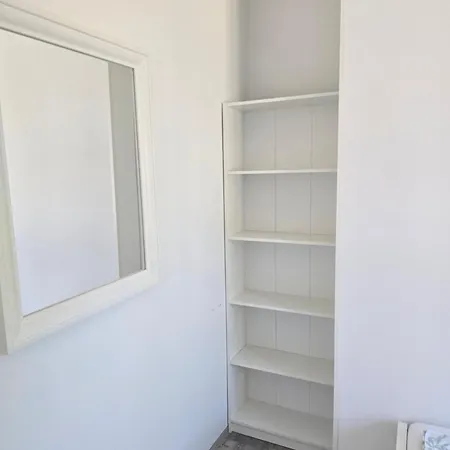 Apartment Victory 2 *